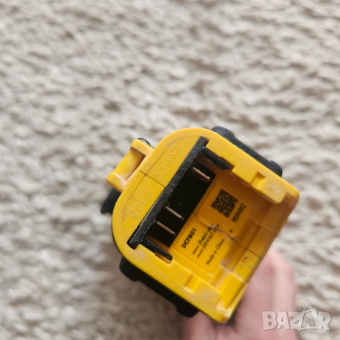 Dewalt DCF801 12 волта импакт, снимка 4 - Винтоверти - 54546586