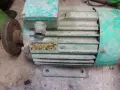 Ел двигател 2,2 kw на 950 обр трифазен Български , снимка 1