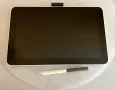 Wacom One Pen Display 12″ (DTC121W0B) Графичен Таблет с Дисплей с USB‑C, Gen-2, Почти Неупотребяван!, снимка 2