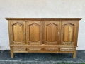 Голям дъбов бюфет – масив + фурнир, 4 врати / 4 чекмеджета, снимка 1