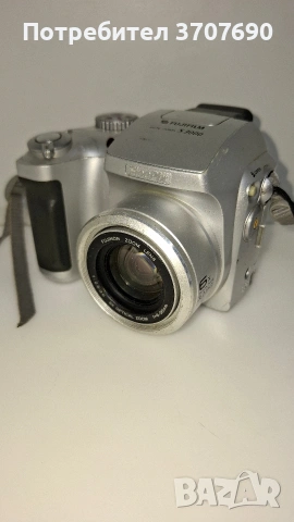 Fujifilm FinePix S3000 – Ретро дигитален фотоапарат, снимка 6 - Фотоапарати - 54575721