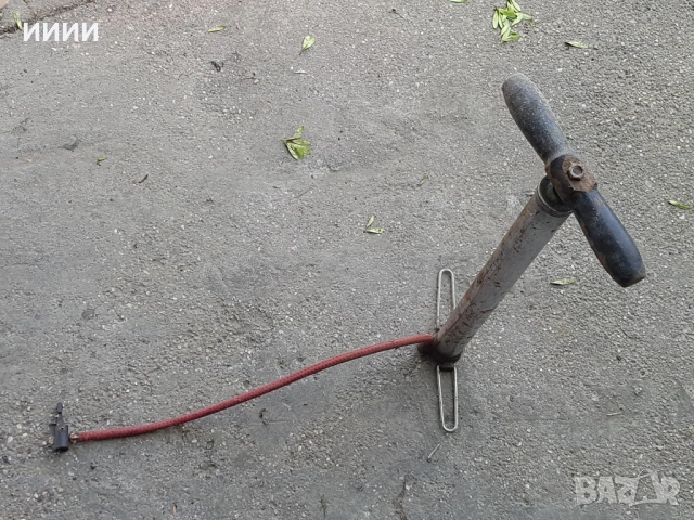 Помпа за кола, снимка 2 - Аксесоари и консумативи - 54560568