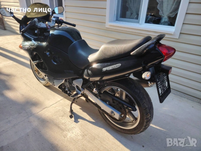 Suzuki GSX750F катана на части, снимка 7 - Мотоциклети и мототехника - 54782115