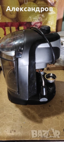 Кафемашина DeLonghi, снимка 3 - Кафемашини - 55274908