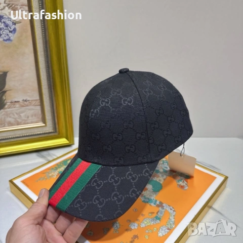 Унисекс шапки Miu Miu BALENCIAGA Gucci chanel, снимка 10 - Шапки - 54593271