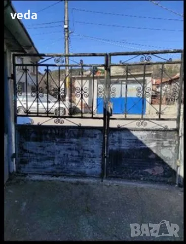 Продавам входна врата и портал за автомобил ковано желязо, снимка 2 - Входни врати - 55332480