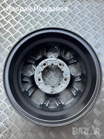 Джанта 15" Suzuki Jimny, снимка 3 - Гуми и джанти - 55550338