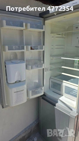 Хладилник Samsung , снимка 3 - Хладилници - 54318171