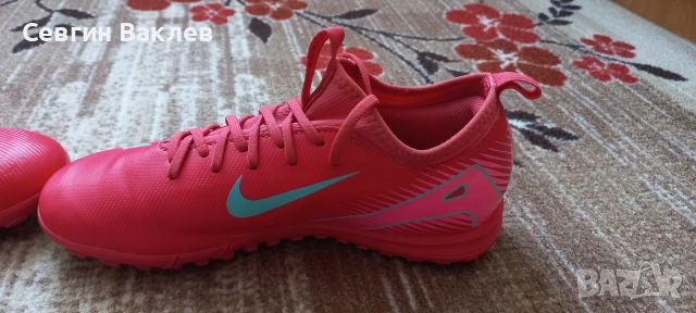 Nike JR Zoom Vapor 16 – Детски футболни обувки – Отлично състояние, снимка 9 - Детски обувки - 55077948