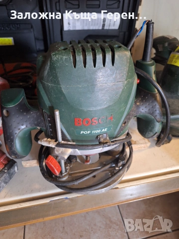Оберфреза Bosch POF 1200AE, снимка 4 - Триони и циркуляри - 55048177
