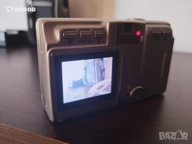 Камера Konica Digital Revio KD-310Z Japan , снимка 9 - Фотоапарати - 55683153