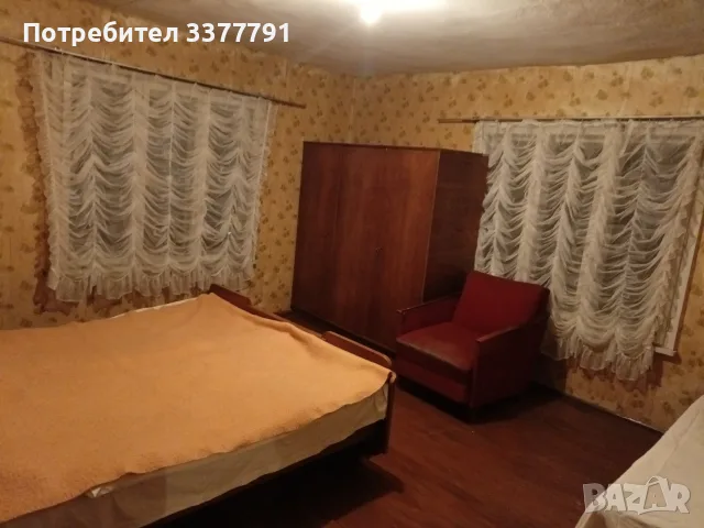 Двуетажна къща с.Вакарел, снимка 7 - Къщи - 54607322