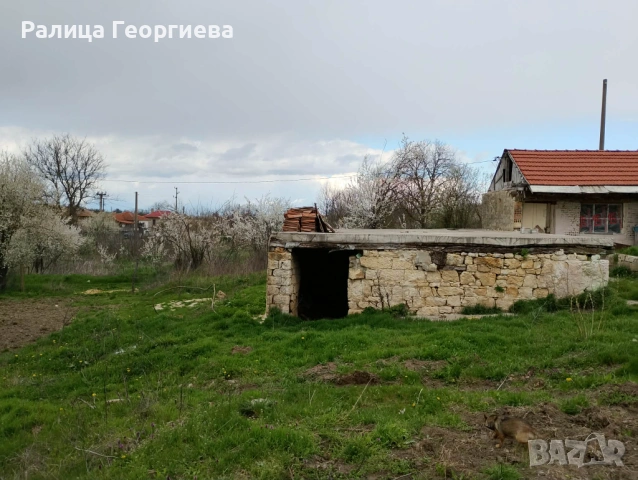 Парцел с постройка, снимка 6 - Къщи - 51493782