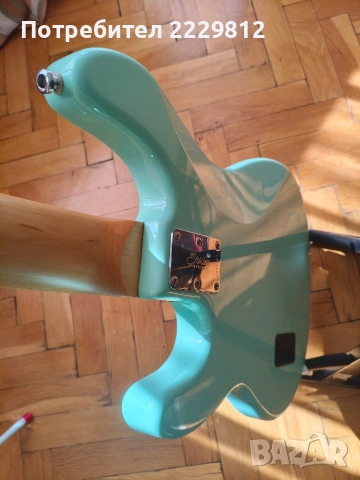 Sterling stingray ray 4 sub bass, mint green , снимка 5 - Китари - 54299068