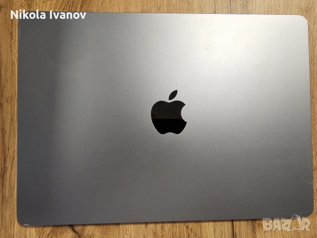 MacBook Air 13.6" M2 (2022) | 8GB | 256GB SSD | Space Gray | + кутия | БЕЗ зарядно|Проблемен екран , снимка 9 - Лаптопи за работа - 55212167