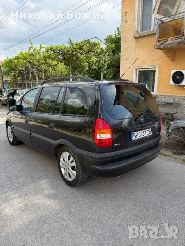 Продавам Opel Zafira 1.8i-125 кс 2002г НА ЧАСТИ , снимка 4 - Автомобили и джипове - 54511854