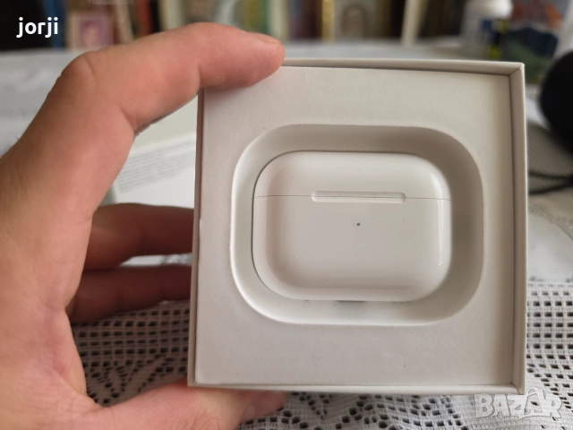 Оригинални Слушалки Apple Airpods Pro 2nd Gen 2023 USB-C, снимка 2 - Bluetooth слушалки - 55012157
