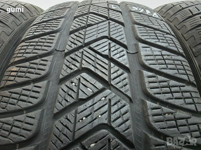 4бр зимни гуми 235/65/17 PIRELLI L05476, снимка 2 - Гуми и джанти - 54104526