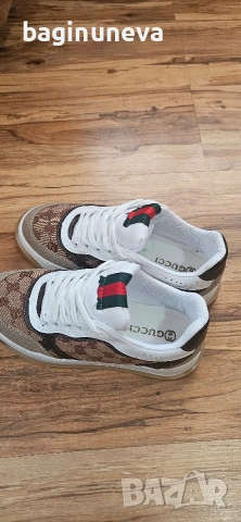 Нови дамски обувки на Gucci 39 номер, снимка 5 - Маратонки - 54546775