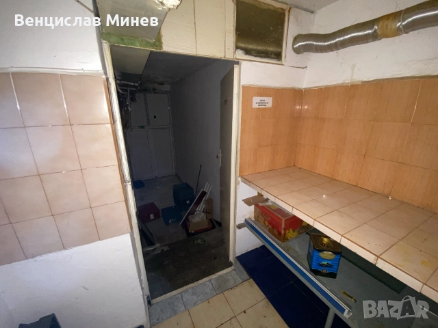 Продава се търговски обект в гр. Разград, снимка 10 - Магазини - 55016465