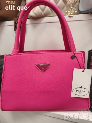 чанта prada в розово 