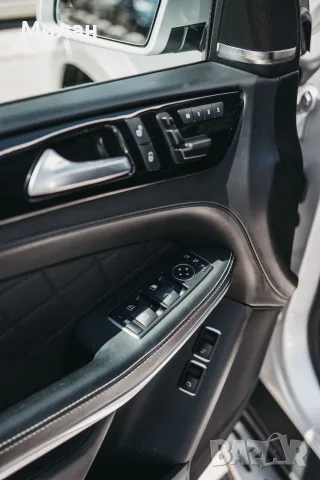 Mercedes-Benz GL 550 AMG| Designo| Harman| 360| SoftClose| Сменени вери, снимка 13 - Автомобили и джипове - 55406577