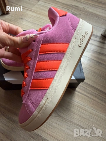 Оригинални нови цветни кецове adidas Originals Campus 00s ! 38 н