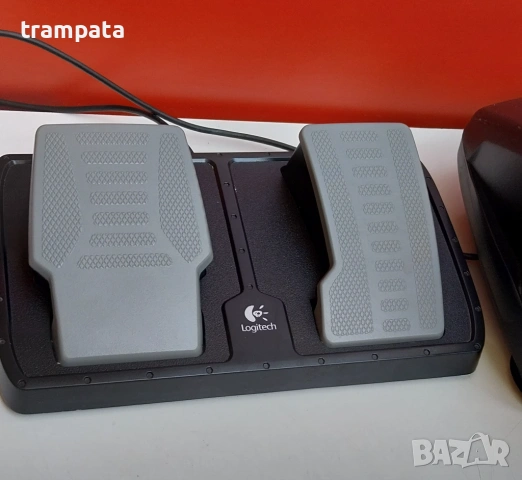 НАЙ ДОБРАТА ОФЕРТА Волан с педали  Logitech E-UK12 Formula Vibration, снимка 3 - Други игри и конзоли - 54906025