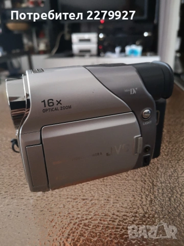 JVC Digital Camcorder GR-D33 Mini DV, снимка 6 - Камери - 54788722