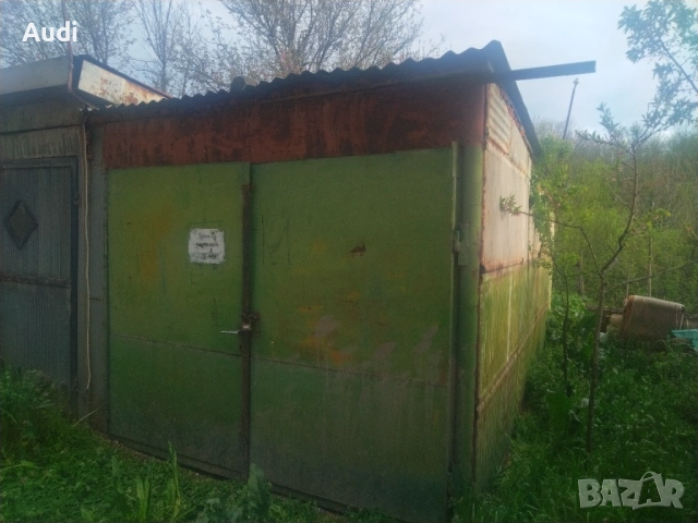 Под наем метален гараж Водна централа Абритус 17 Наем 50€ Тел.0897553557 