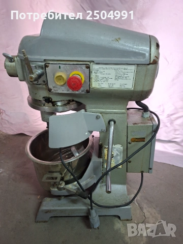 Продавам миксер втора ръка, снимка 2 - Обзавеждане на кухня - 54116190