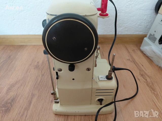 Шевна машина BERNINA 530 record , снимка 10 - Шевни машини - 36919873