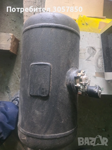 автомобилна газова бутилка, снимка 2 - Части - 54328940