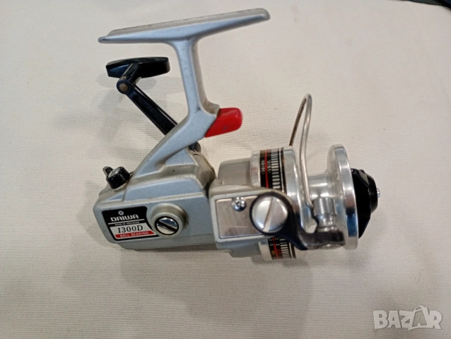 Daiwa 1300 D стара ретро рибарска макара , снимка 3 - Макари - 54390846