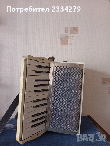 Стар немски акордеон и класическа куха китара пълдин, акустична Орфей" 1970год., снимка 9 - Китари - 54013593