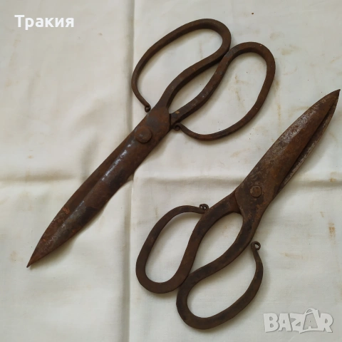 Стари ковани ножици, снимка 2 - Антикварни и старинни предмети - 55000338