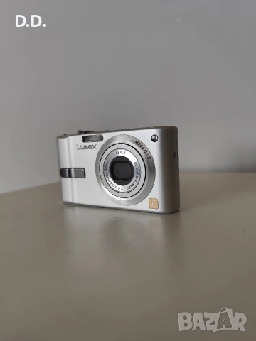Дигитален фотоапарат Panasonic DMC-FX10, снимка 2 - Фотоапарати - 54502210