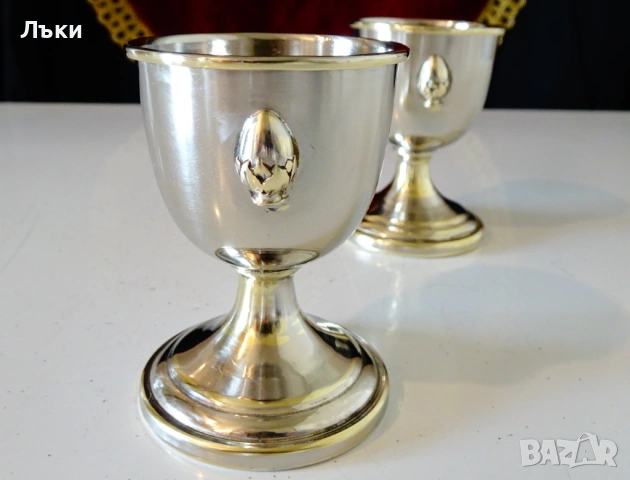 Посребрена чаша,коктиера,релефен лешник. , снимка 3 - Антикварни и старинни предмети - 53977778
