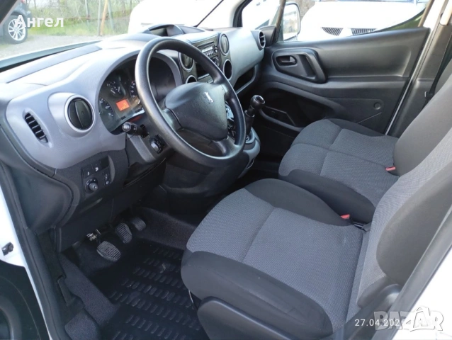 Продавам Пежо Партнер , снимка 7 - Автомобили и джипове - 54331345