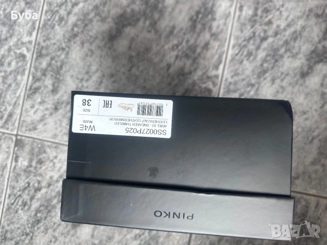 Дамски обувки PINKO, снимка 4 - Дамски ежедневни обувки - 55008914