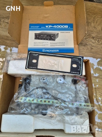 Ретро радиокасетофон за автомобил Pioneer KP-4000B, снимка 6 - Тонколони - 55192214