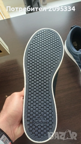 Продавам кецове адидас номер 42, снимка 4 - Маратонки - 54004926