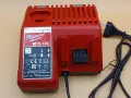 Milwaukee M12-18C зарядно, снимка 2