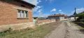 Къща с жилищна пристройка, равен двор и стопански постройки в с. Острица, снимка 3