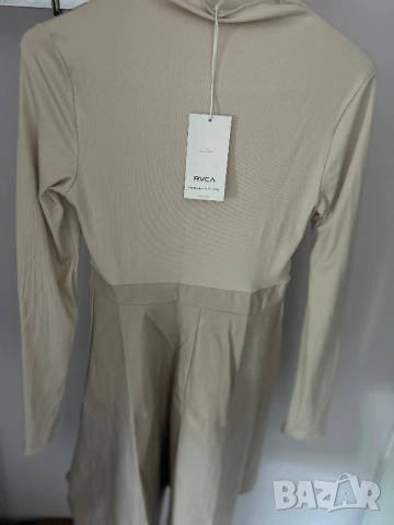 Дамска рокличка в бежово , снимка 2 - Рокли - 54359530