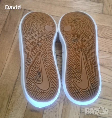 Оригинални мъжки маратонки Nike SB Charge Canvas, снимка 4 - Маратонки - 55151798