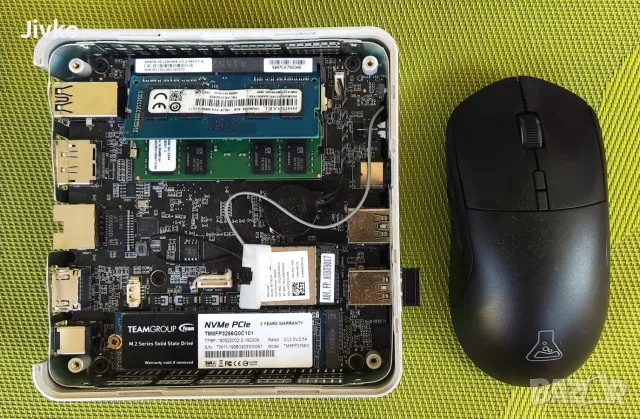 mini PC Minisforum un1290 - Intel Core i9 12900HK, снимка 5 - Геймърски - 55436065