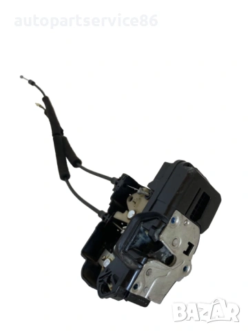 Заключващ механизъм на предна дясна врата за Chevrolet Captiva 2.0 VCDi (2010)