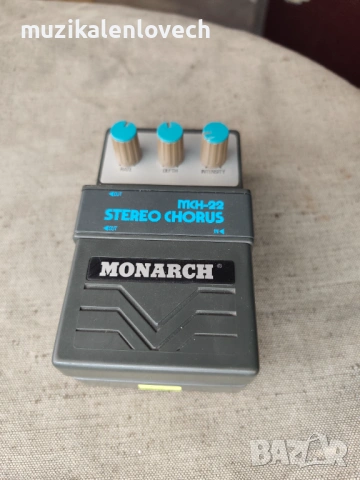 Monarch MCH-22 Stereo Chorus Стерео Хорус за ел китара JAPAN, снимка 3 - Китари - 54790760