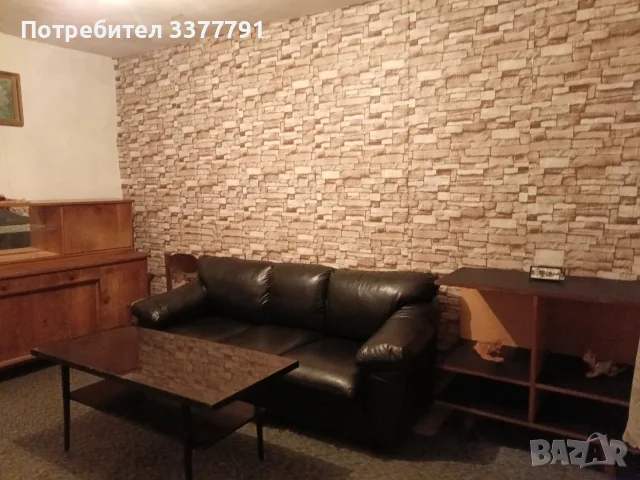 Двуетажна къща с.Вакарел, снимка 9 - Къщи - 54607322
